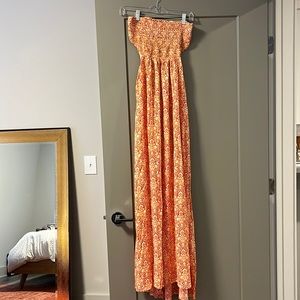 Never worn maxi! So pretty and buttery soft! Low back and one size fits all!